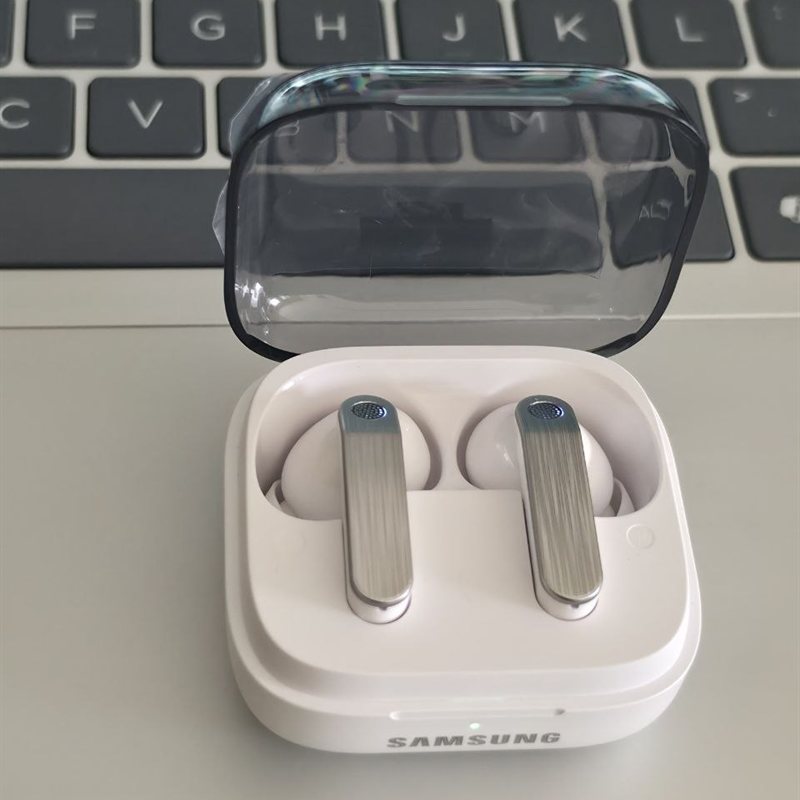 Samsung Galaxy Buds 4 Pro