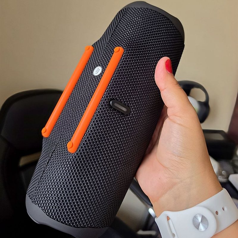 JBL Charge 6